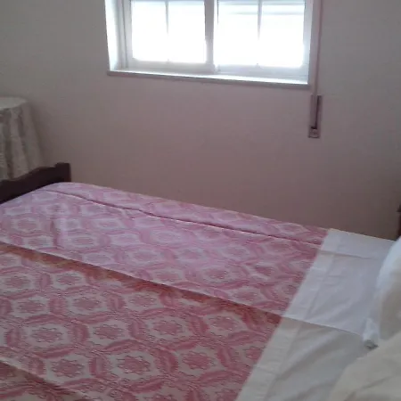 1 Bedroom 5 Min From Falesia And Close To Center E דירה אלבופיירה
