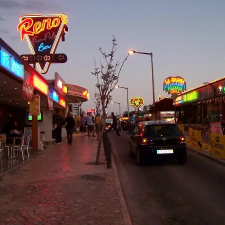 Διαμέρισμα 1 Bedroom 5 Min From Falesia And Close To Center E Αλμπουφέιρα